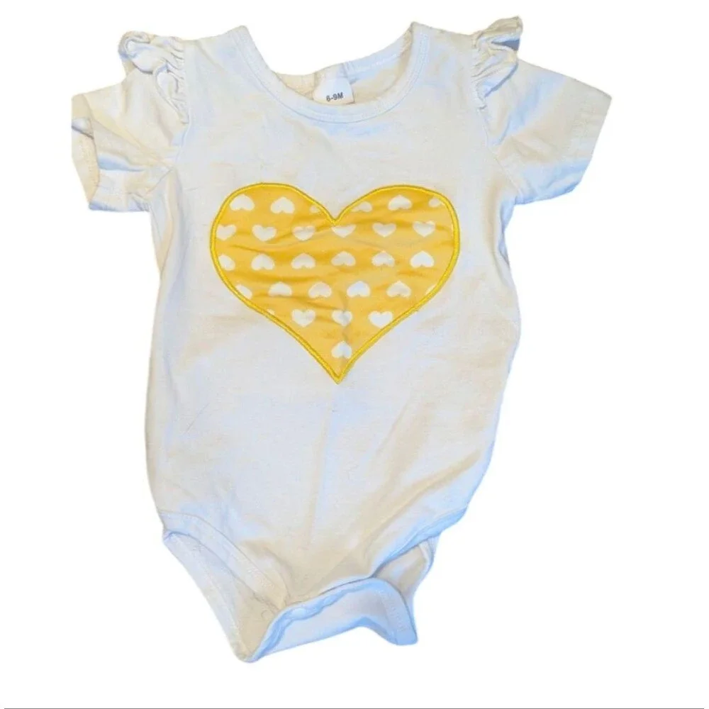 Baby Girl Yellow Heart Two Piece Set Size 6-9 Months
